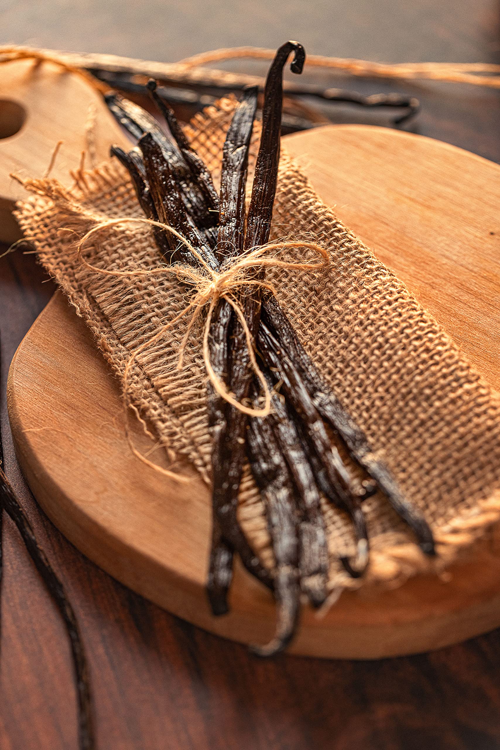 25 Organic Madagascar Vanilla Beans. Whole Grade A Vanilla Pods for Vanilla Extract and Baking-UPStoxs